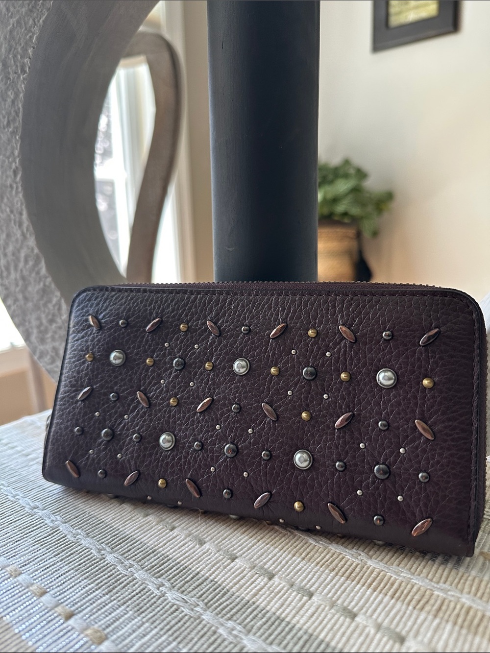🤎✨ Coach Wallet - Picture 2 of 5